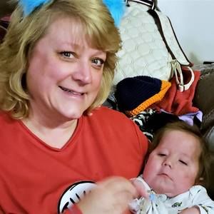 Meet your Posher, Holly